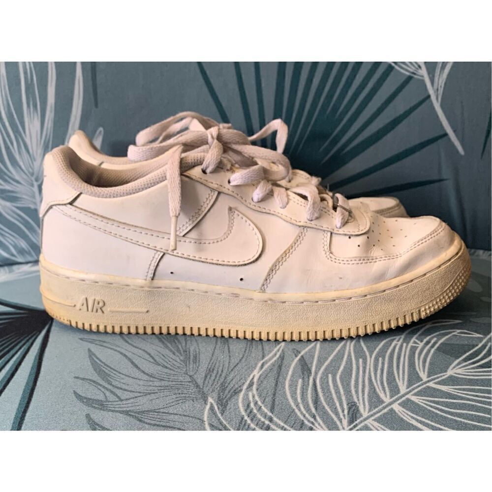 Nike Air Force 1 Low Summit White leather SNEAKER GYM SHOES youth 6.5 women’s 8.
